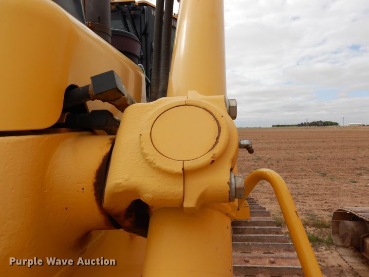 image for item DC2118 2014 Komatsu D65EX-17  dozer