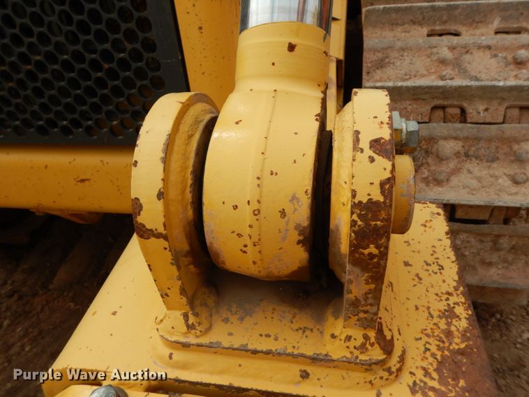 image for item DC2118 2014 Komatsu D65EX-17  dozer