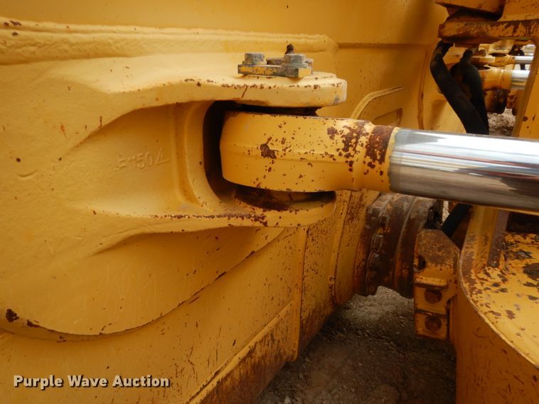 image for item DC2118 2014 Komatsu D65EX-17  dozer