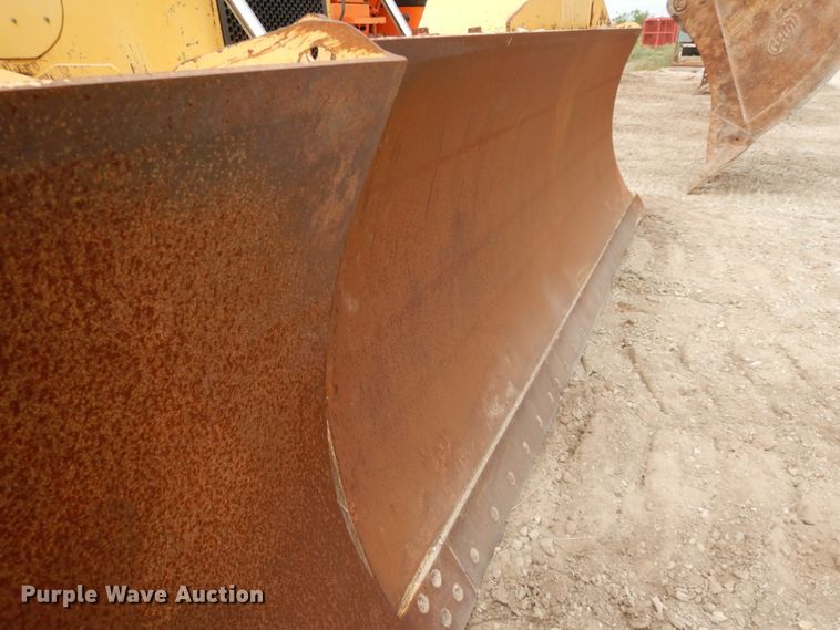 image for item DC2118 2014 Komatsu D65EX-17  dozer