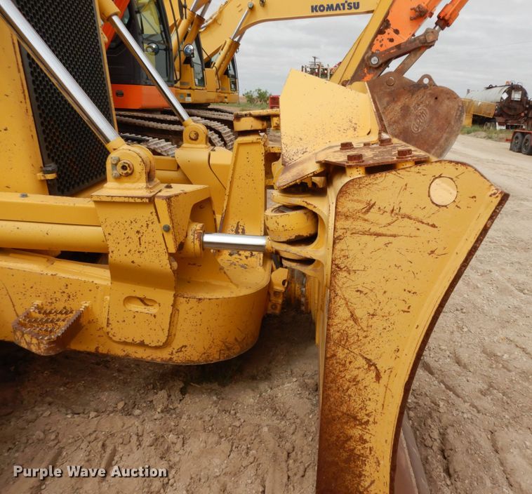 image for item DC2118 2014 Komatsu D65EX-17  dozer