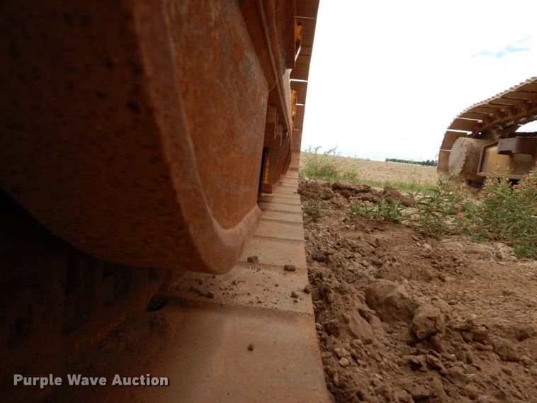 image for item DC2118 2014 Komatsu D65EX-17  dozer