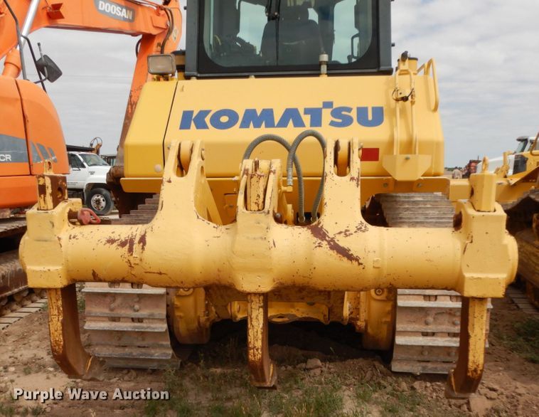 image for item DC2118 2014 Komatsu D65EX-17  dozer