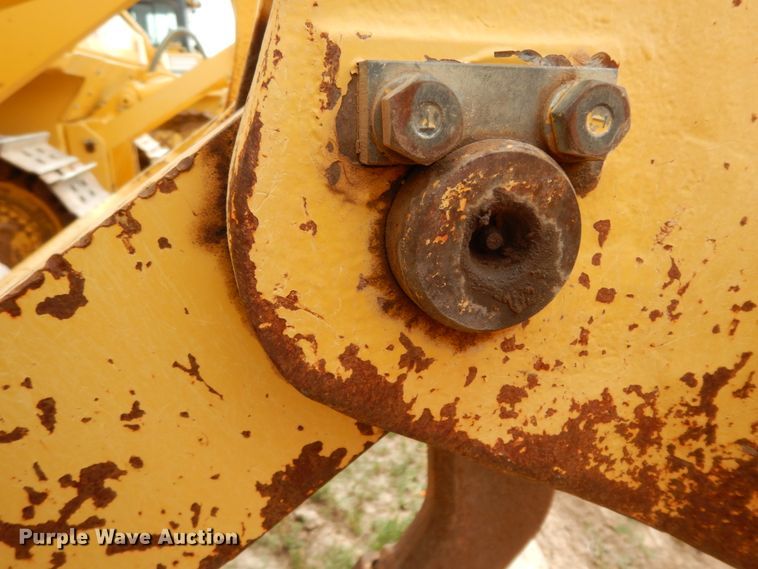 image for item DC2118 2014 Komatsu D65EX-17  dozer
