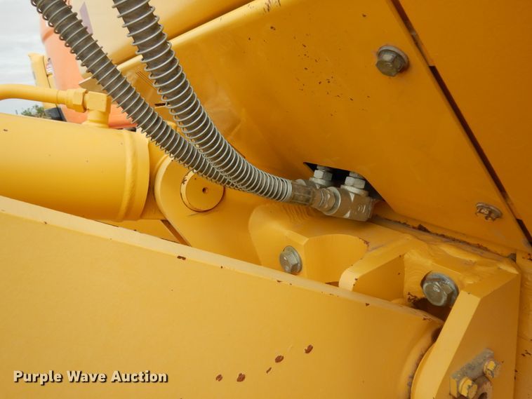 image for item DC2118 2014 Komatsu D65EX-17  dozer