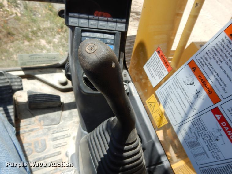 image for item DC2119 2014 Komatsu PC228USLC-8  excavator