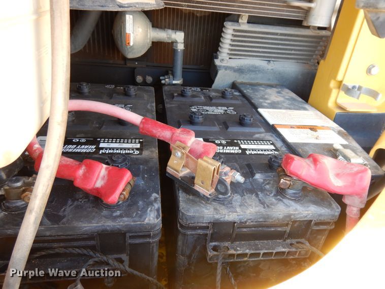 image for item DC2119 2014 Komatsu PC228USLC-8  excavator