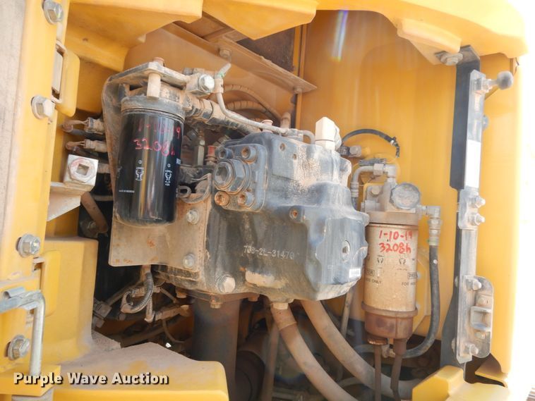 image for item DC2119 2014 Komatsu PC228USLC-8  excavator