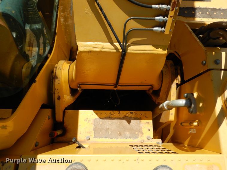 image for item DC2119 2014 Komatsu PC228USLC-8  excavator