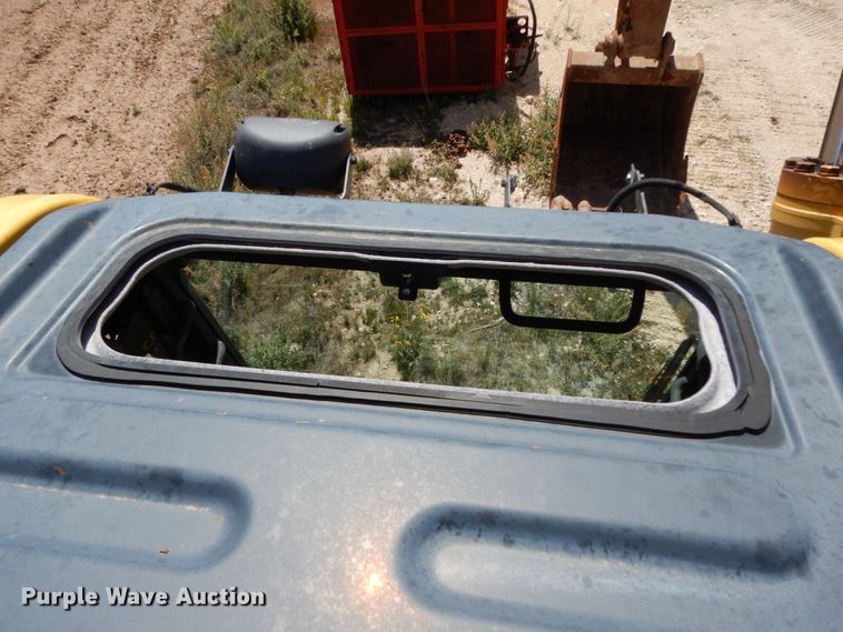 image for item DC2119 2014 Komatsu PC228USLC-8  excavator