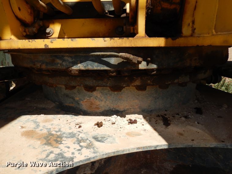 image for item DC2119 2014 Komatsu PC228USLC-8  excavator