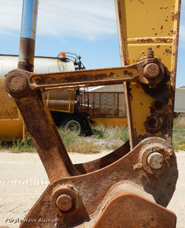 image for item DC2119 2014 Komatsu PC228USLC-8  excavator