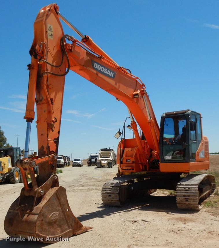 image for item DC2120 2011 Doosan DX235LCR  excavator