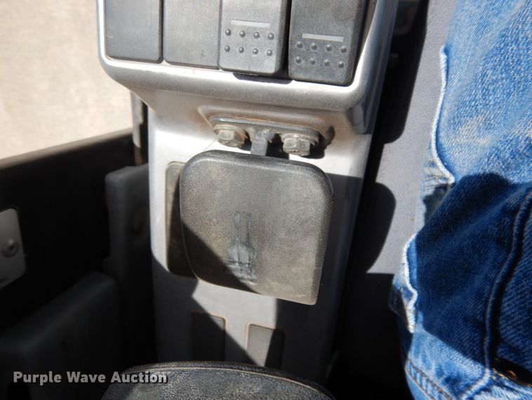 image for item DC2120 2011 Doosan DX235LCR  excavator