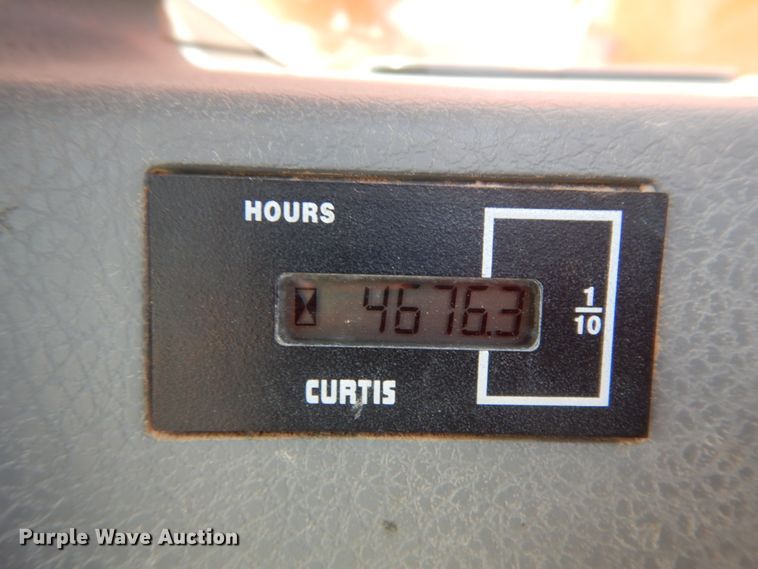 image for item DC2120 2011 Doosan DX235LCR  excavator