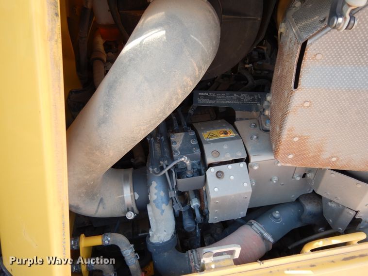 image for item DC2122 2015 Komatsu D65EX-17  dozer