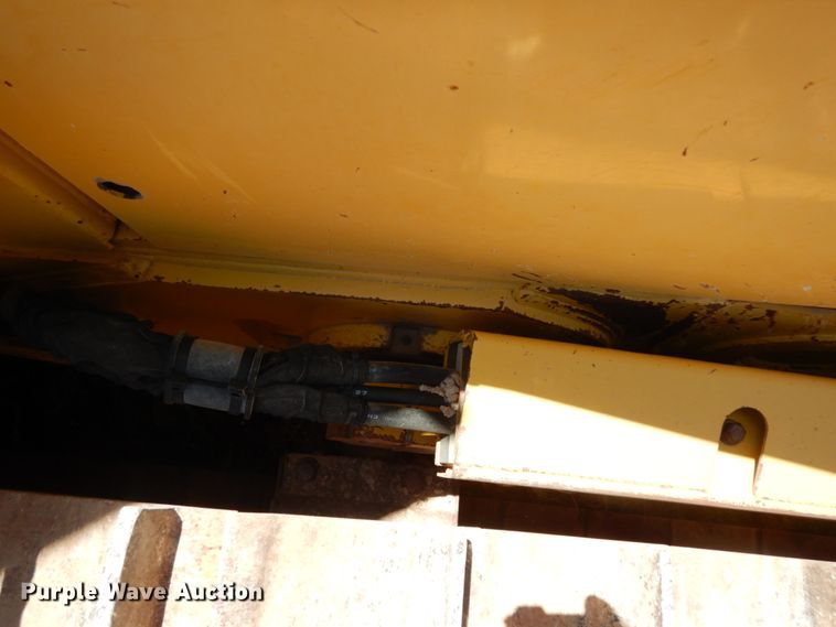 image for item DC2122 2015 Komatsu D65EX-17  dozer