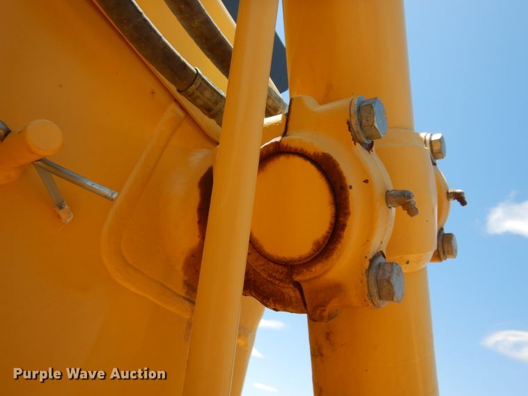 image for item DC2122 2015 Komatsu D65EX-17  dozer