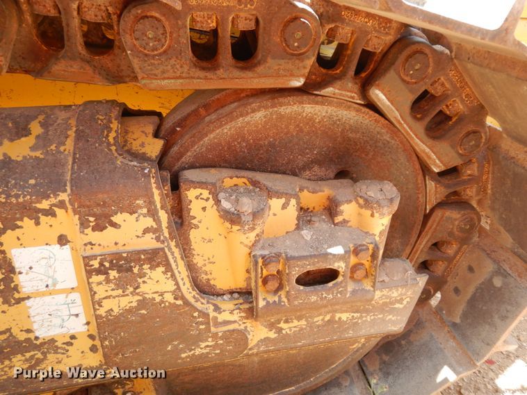 image for item DC2122 2015 Komatsu D65EX-17  dozer