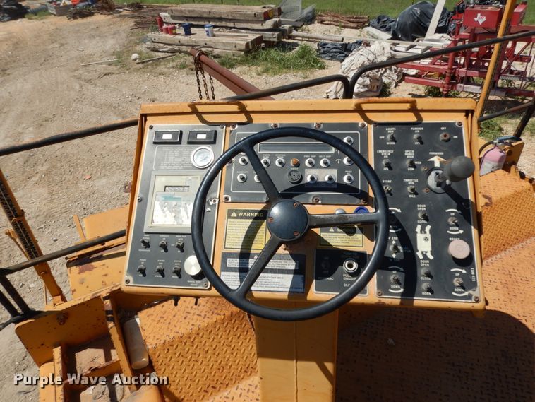 image for item DC2170 1992 CMI RS500  reclaimer