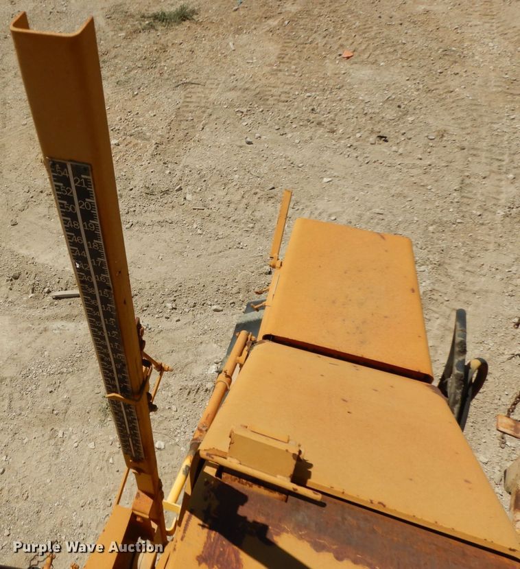 image for item DC2170 1992 CMI RS500  reclaimer