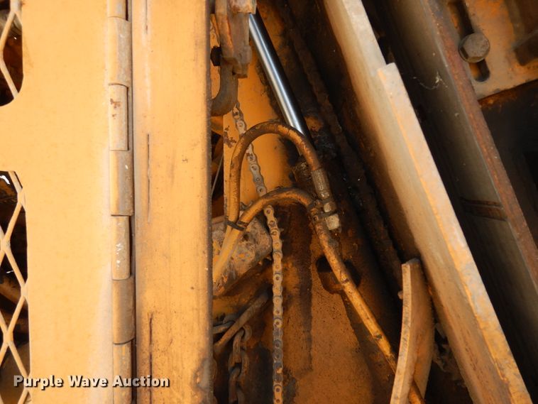 image for item DC2170 1992 CMI RS500  reclaimer