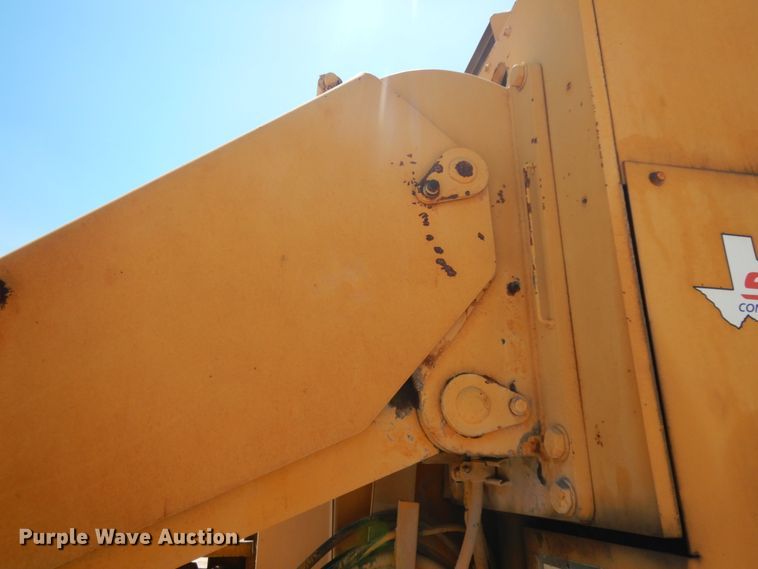 image for item DC2170 1992 CMI RS500  reclaimer