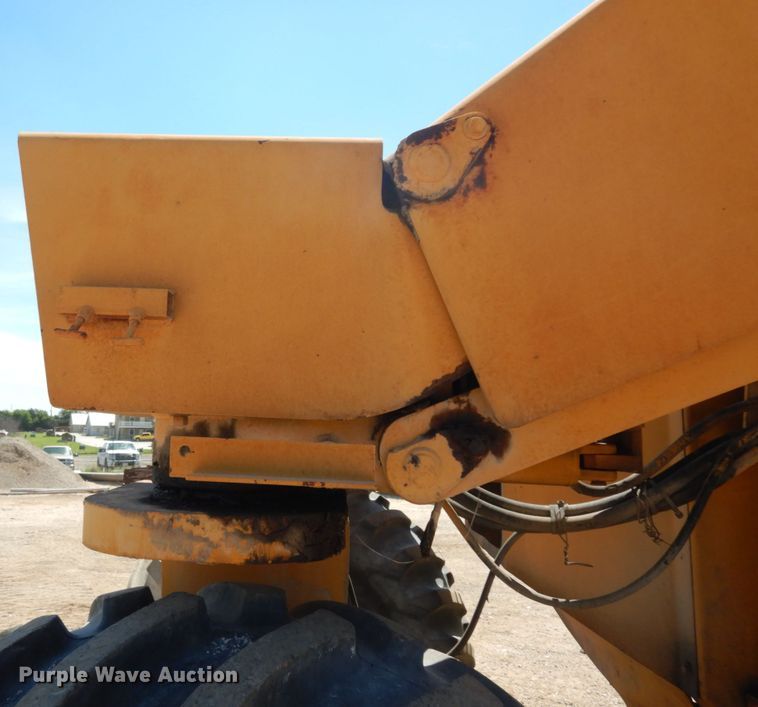 image for item DC2170 1992 CMI RS500  reclaimer