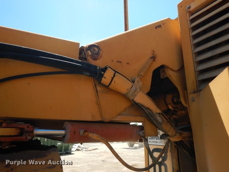 image for item DC2170 1992 CMI RS500  reclaimer