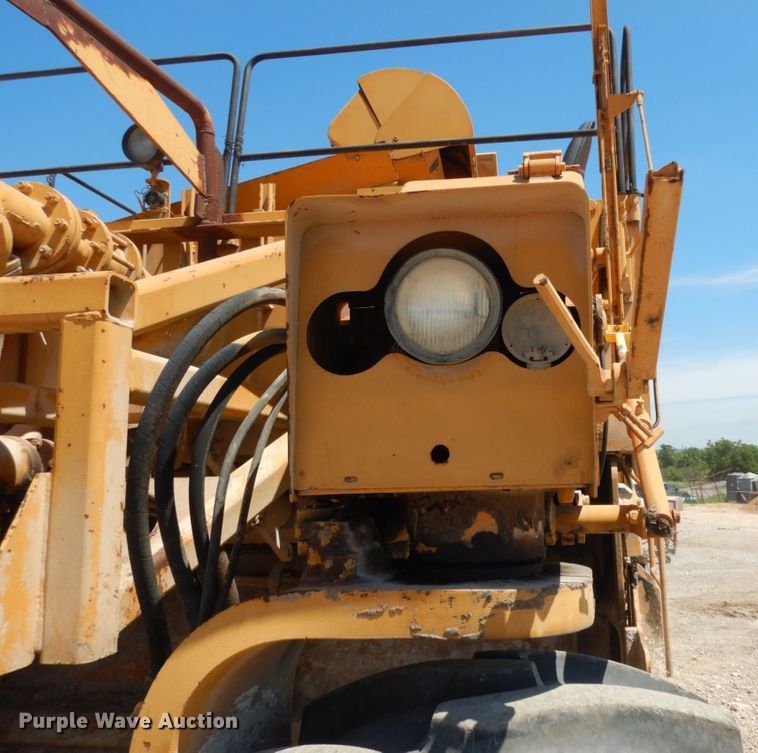 image for item DC2170 1992 CMI RS500  reclaimer