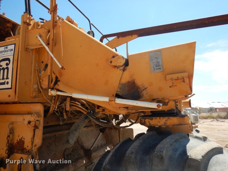 image for item DC2170 1992 CMI RS500  reclaimer