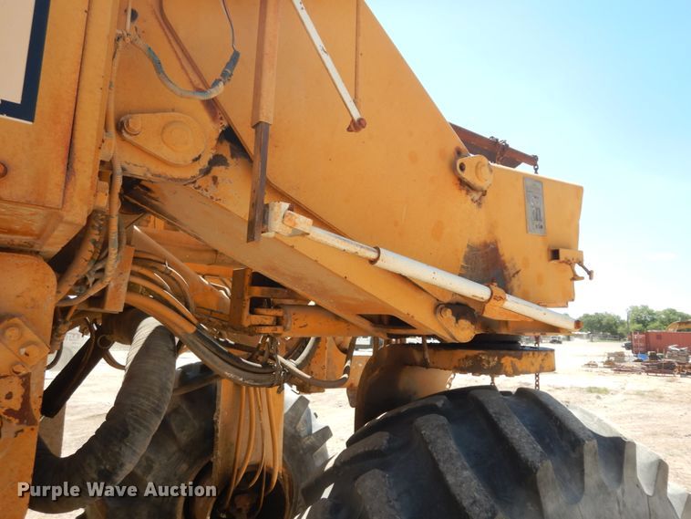 image for item DC2170 1992 CMI RS500  reclaimer