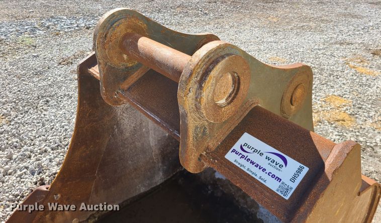 image for item DH5986 TAG 48"W excavator bucket