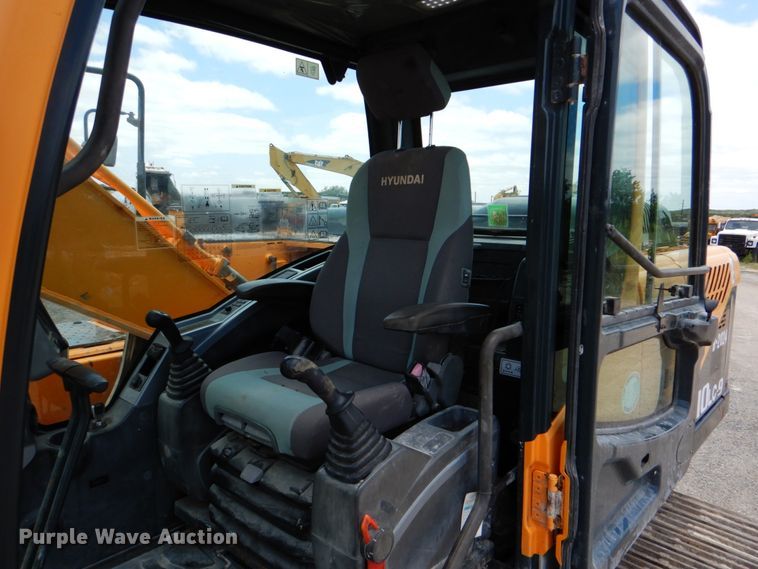 image for item DJ0777 2011 Hyundai Robex 210LC-9  long reach excavator