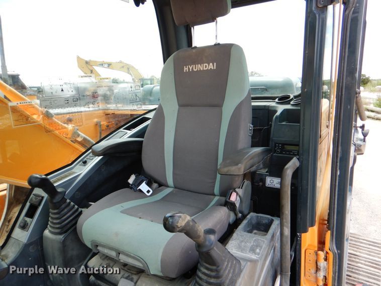 image for item DJ0777 2011 Hyundai Robex 210LC-9  long reach excavator