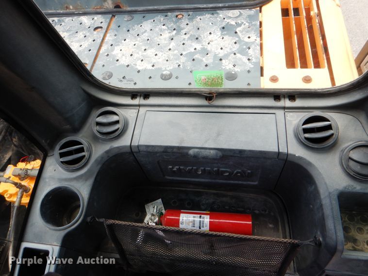 image for item DJ0777 2011 Hyundai Robex 210LC-9  long reach excavator