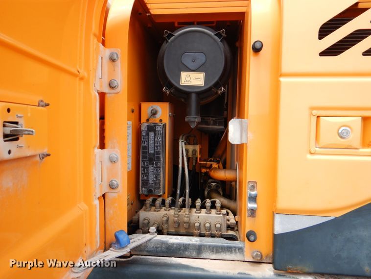 image for item DJ0777 2011 Hyundai Robex 210LC-9  long reach excavator