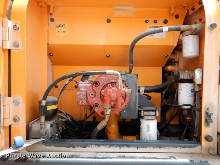 image for item DJ0777 2011 Hyundai Robex 210LC-9  long reach excavator