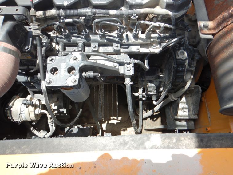 image for item DJ0777 2011 Hyundai Robex 210LC-9  long reach excavator