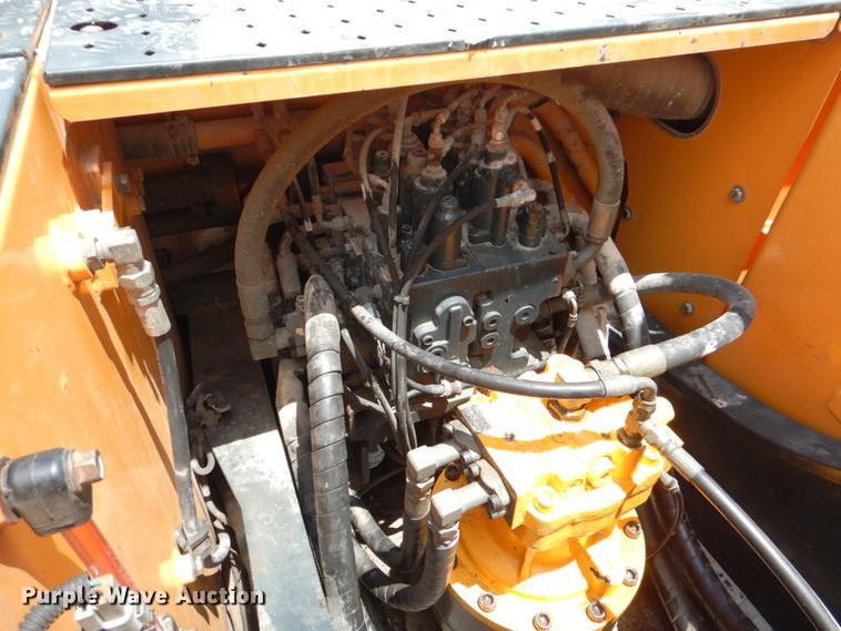 image for item DJ0777 2011 Hyundai Robex 210LC-9  long reach excavator