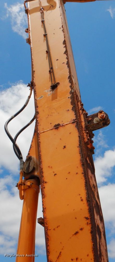 image for item DJ0777 2011 Hyundai Robex 210LC-9  long reach excavator