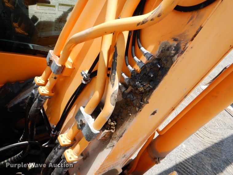 image for item DJ0777 2011 Hyundai Robex 210LC-9  long reach excavator