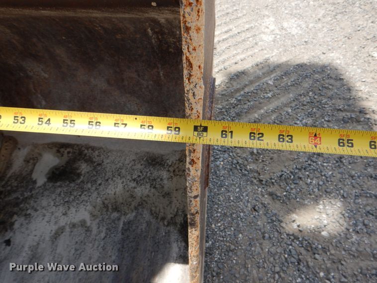 image for item DJ0777 2011 Hyundai Robex 210LC-9  long reach excavator