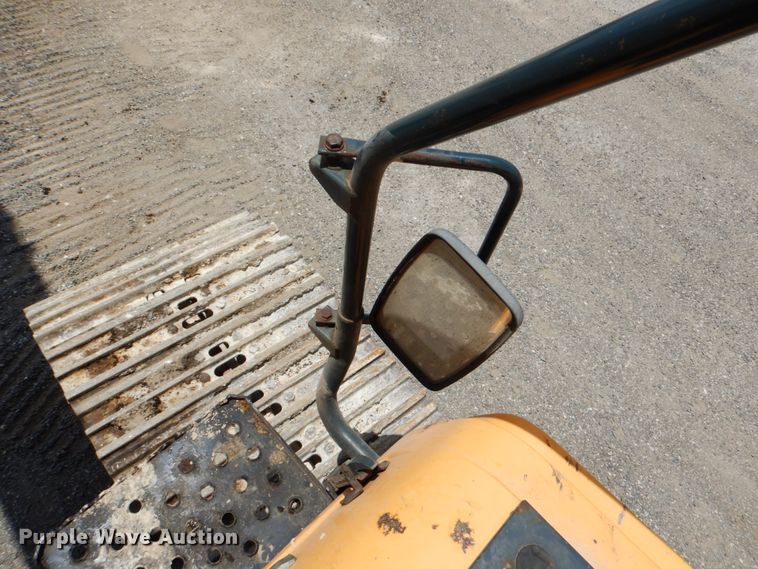 image for item DJ0777 2011 Hyundai Robex 210LC-9  long reach excavator