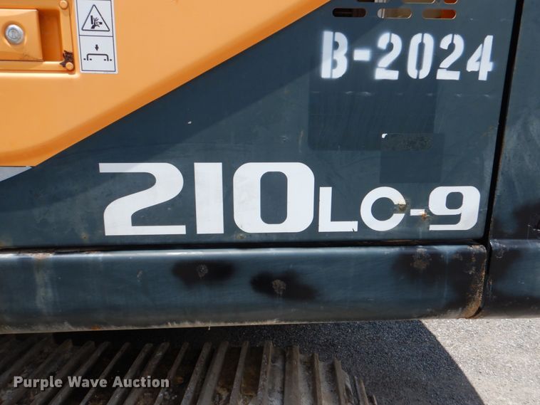 image for item DJ0777 2011 Hyundai Robex 210LC-9  long reach excavator