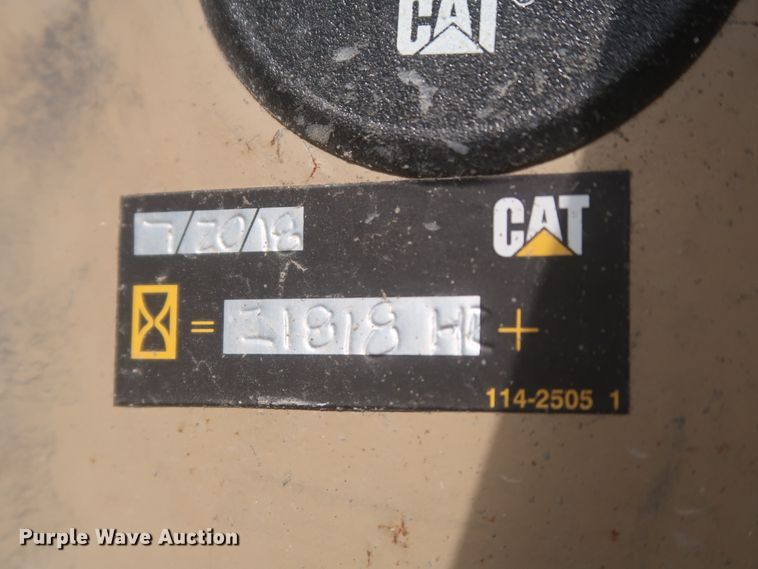 image for item DJ1834 1998 Caterpillar 140H  motor grader