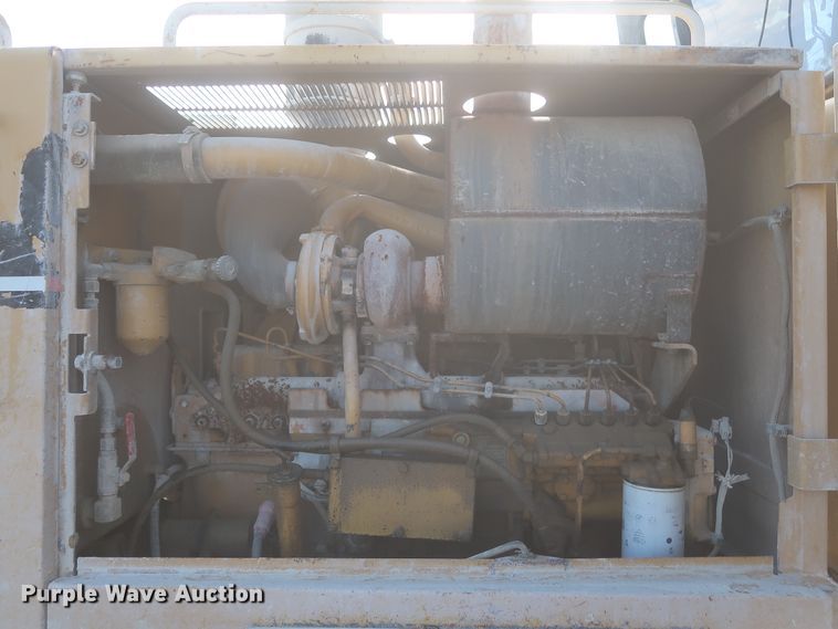 image for item DJ1834 1998 Caterpillar 140H  motor grader