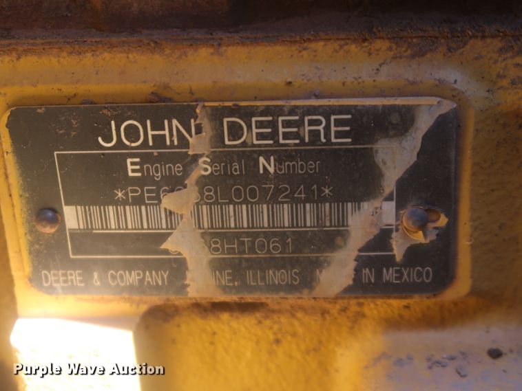image for item DJ1904 2007 John Deere 240DLC  excavator