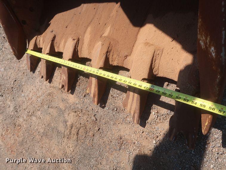 image for item DJ1904 2007 John Deere 240DLC  excavator