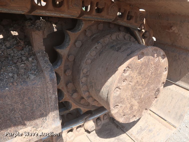 image for item DJ1904 2007 John Deere 240DLC  excavator